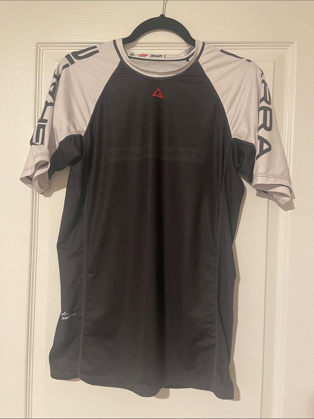 Men’s Gracie Barra Black and White Short Sleeve Performance Tee - Picture 2 of 6